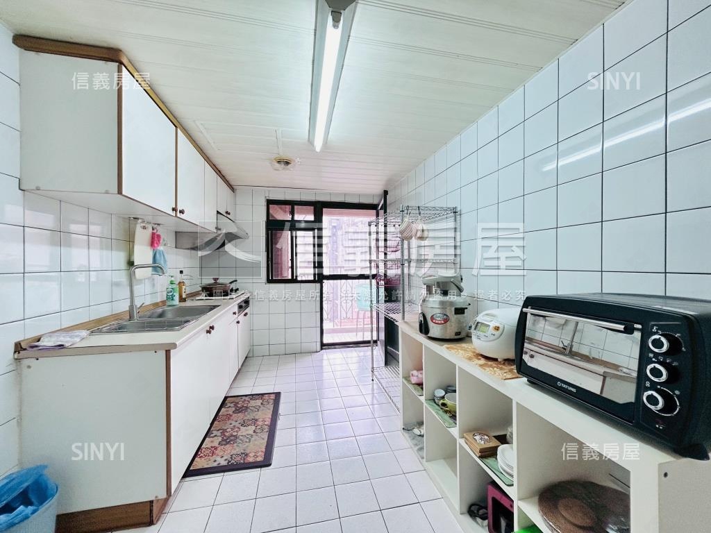 正面溫州公園傳家堡房屋室內格局與周邊環境