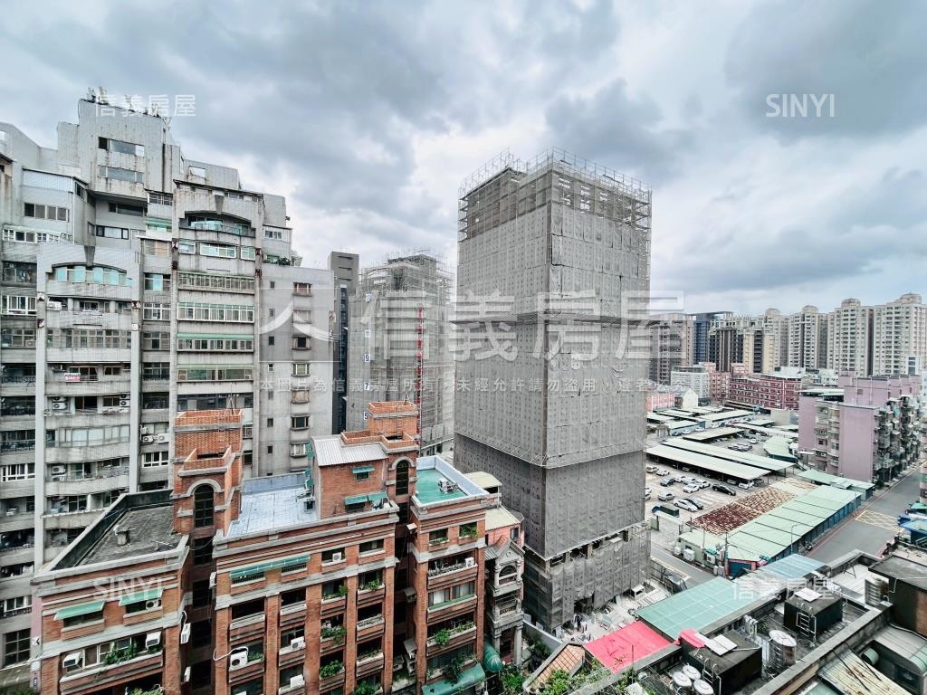 正面溫州公園傳家堡房屋室內格局與周邊環境