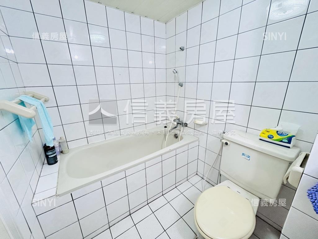 正面溫州公園傳家堡房屋室內格局與周邊環境