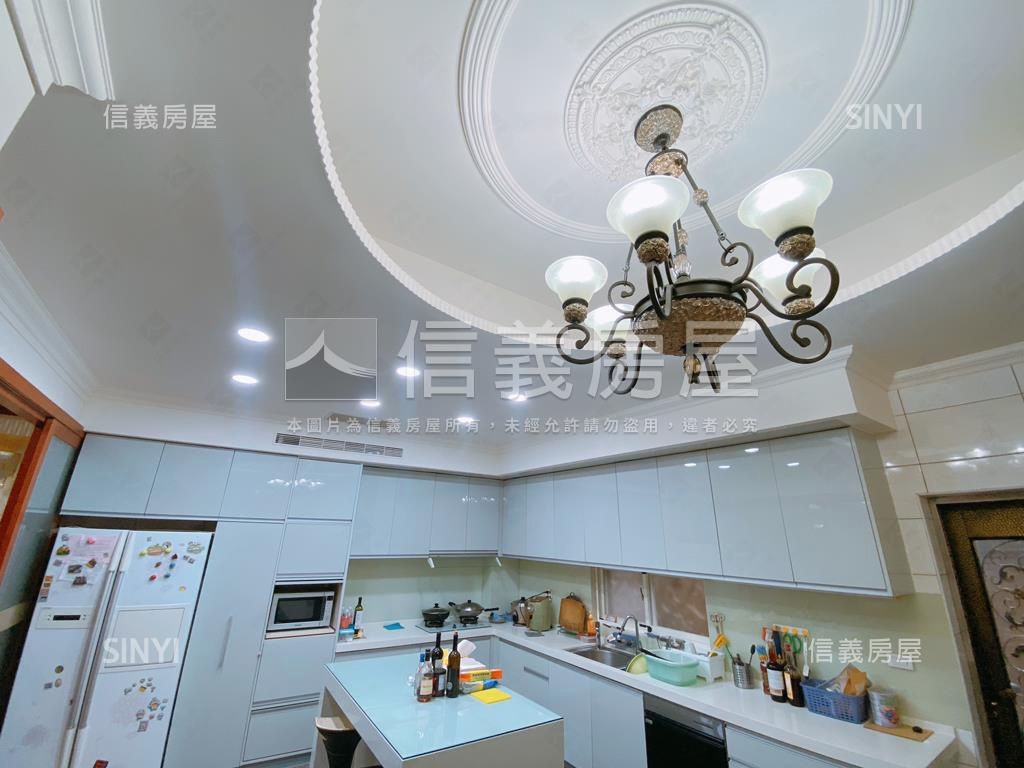 南京路百坪豪邸雙車位房屋室內格局與周邊環境