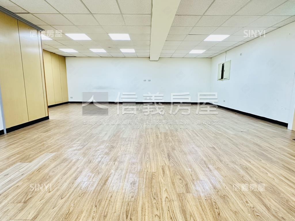 仁愛醫院旁商業辦公室房屋室內格局與周邊環境