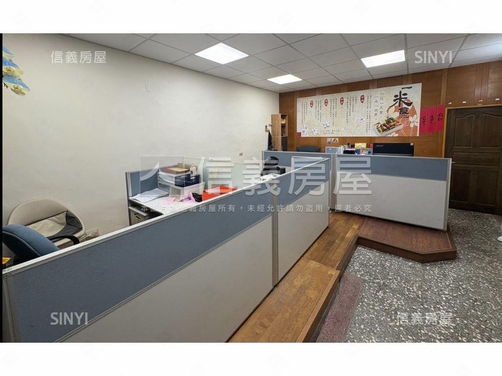 銅鑼站前稀有透天店面房屋室內格局與周邊環境