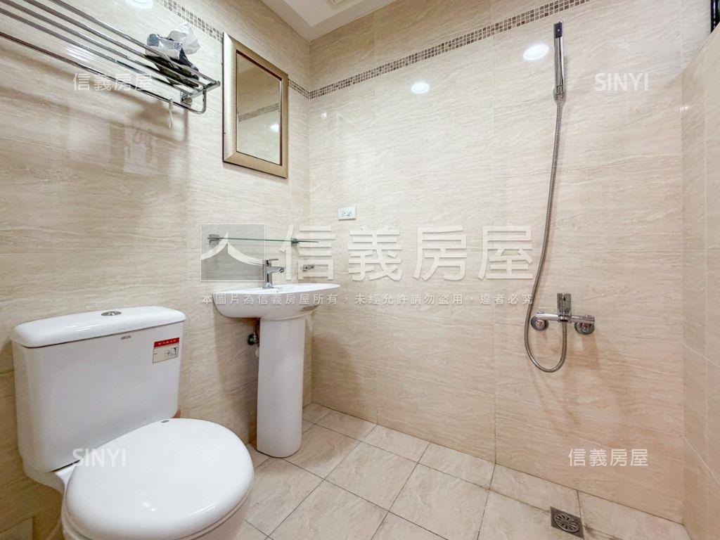 成功總圖高樓採光精美三房房屋室內格局與周邊環境