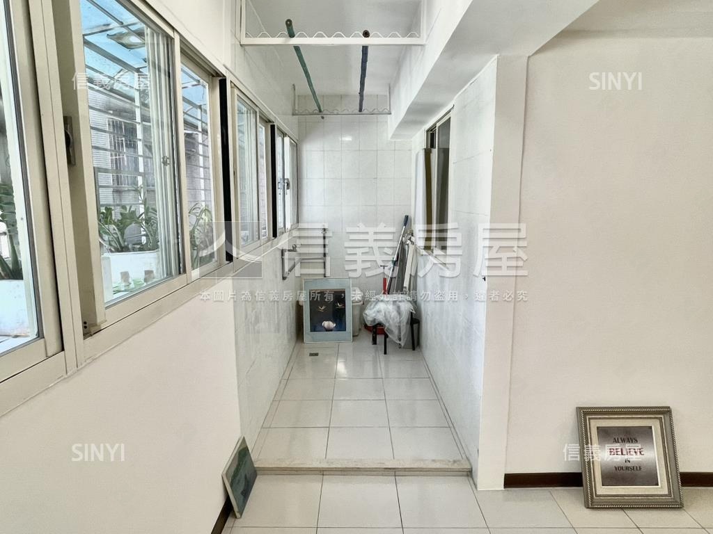 頂溪捷運商圈機能美屋房屋室內格局與周邊環境