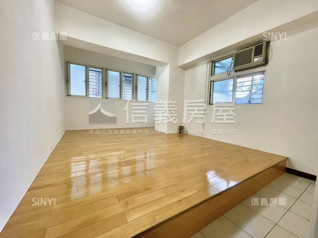 頂溪捷運商圈機能美屋房屋室內格局與周邊環境