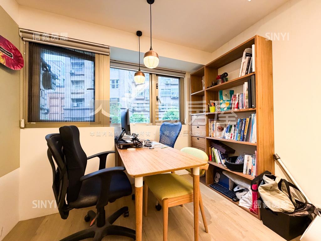 專任冠德捷運樹梢美邸房屋室內格局與周邊環境