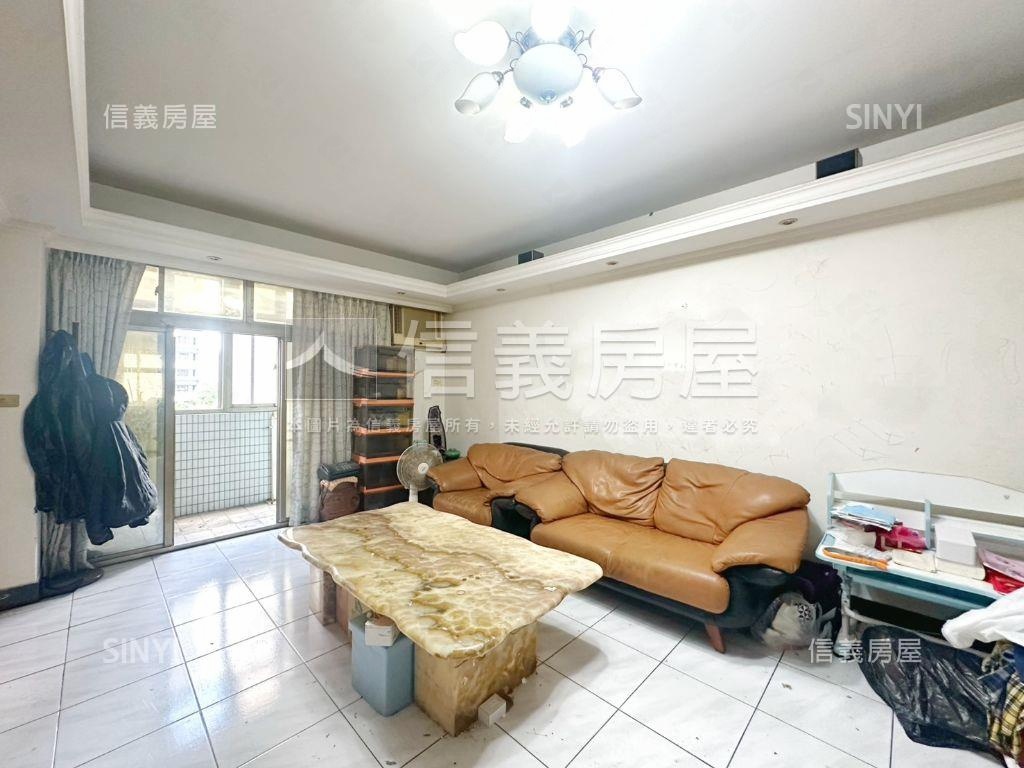景安弘富明仁四房有車位房屋室內格局與周邊環境