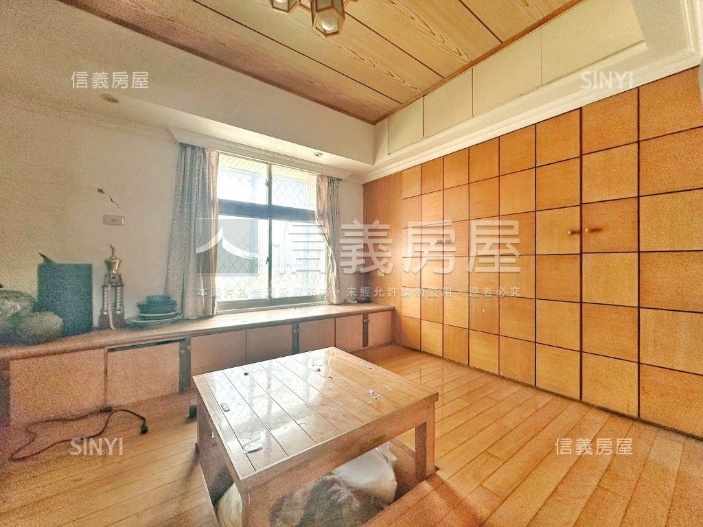 景安弘富明仁四房有車位房屋室內格局與周邊環境