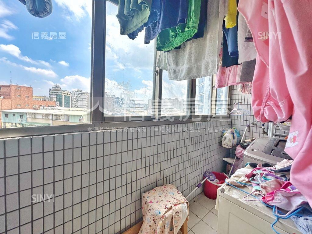 景安弘富明仁四房有車位房屋室內格局與周邊環境