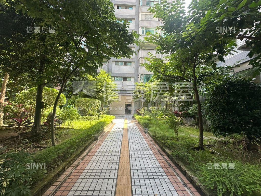 景安弘富明仁四房有車位房屋室內格局與周邊環境