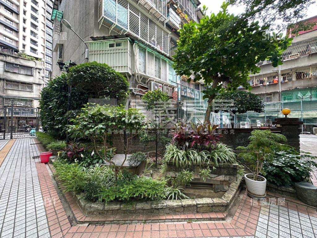 景安弘富明仁四房有車位房屋室內格局與周邊環境
