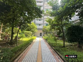 景安明仁大四房有車位