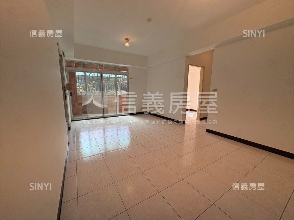 專任甲上居３房２衛次頂樓房屋室內格局與周邊環境