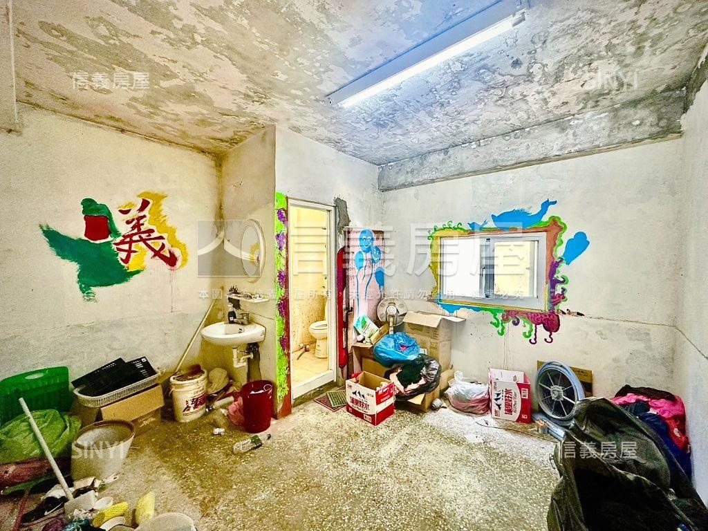 仁雄商圈低總透天房屋室內格局與周邊環境