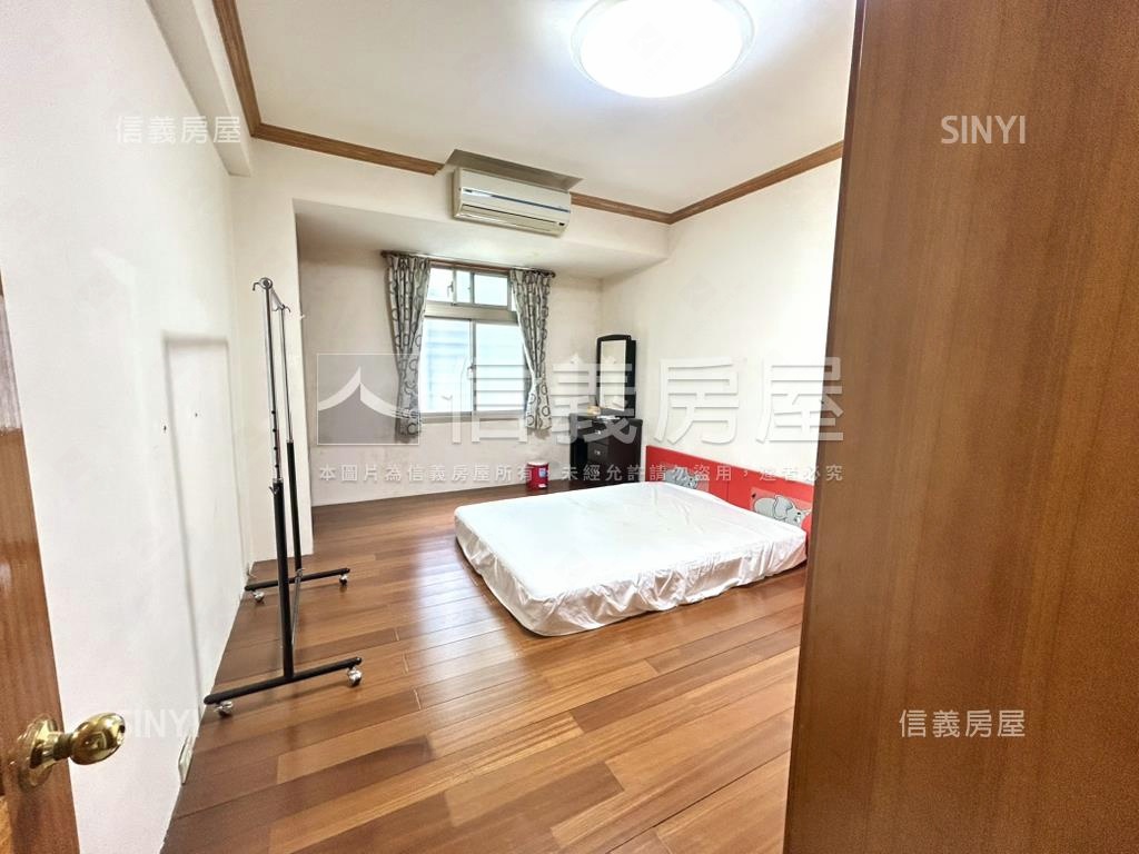 區公所優質公寓２樓房屋室內格局與周邊環境