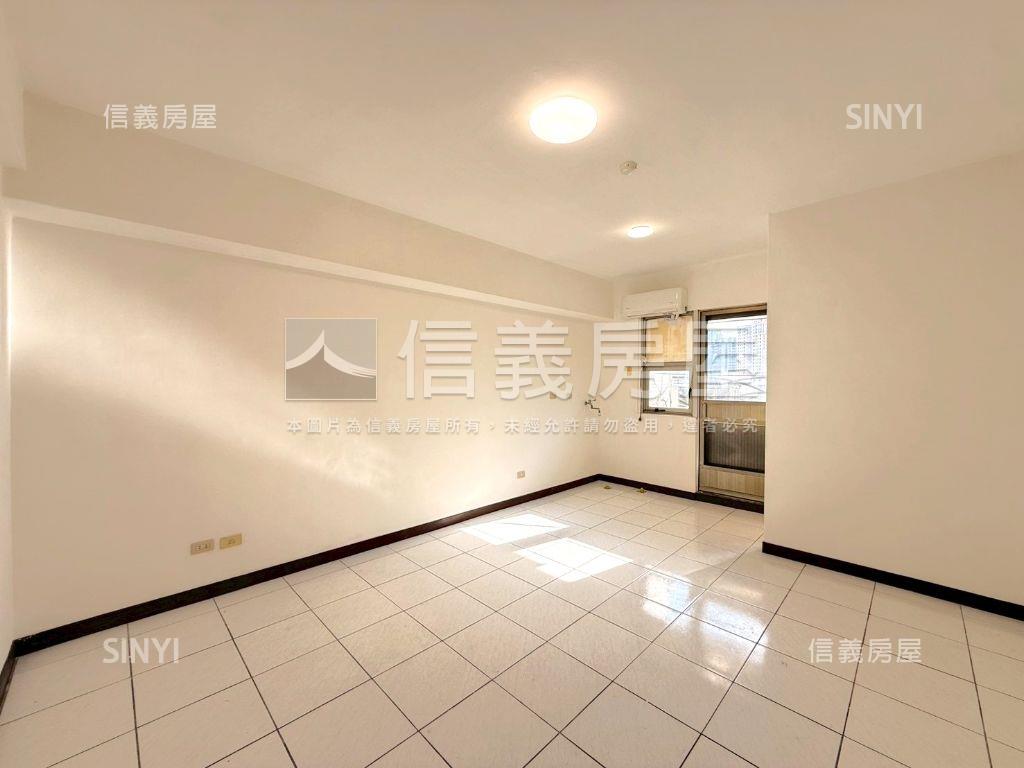 中國醫有陽台衛浴開窗大套房屋室內格局與周邊環境
