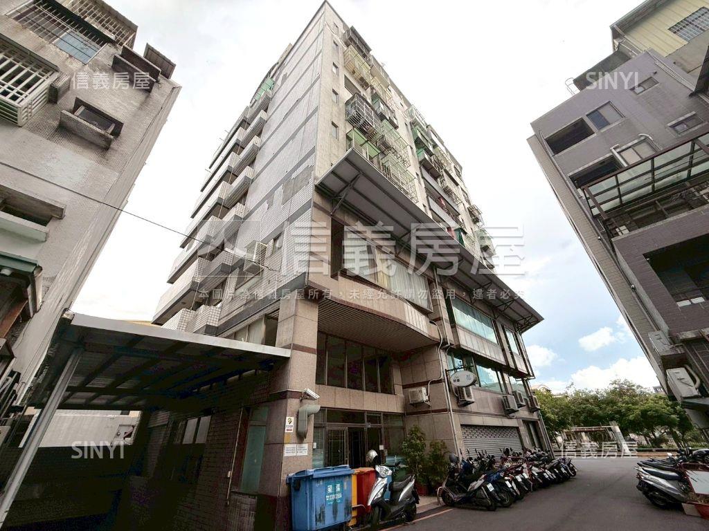 中國醫有陽台衛浴開窗大套房屋室內格局與周邊環境
