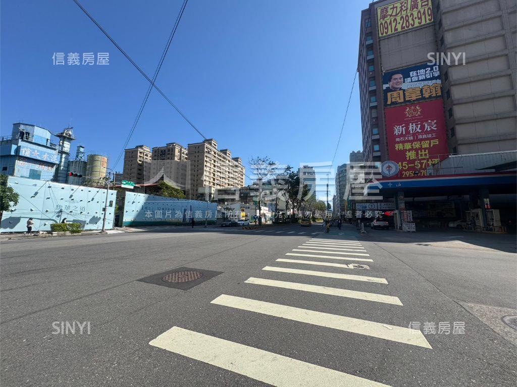 專任永豐街稀有二樓釋出房屋室內格局與周邊環境