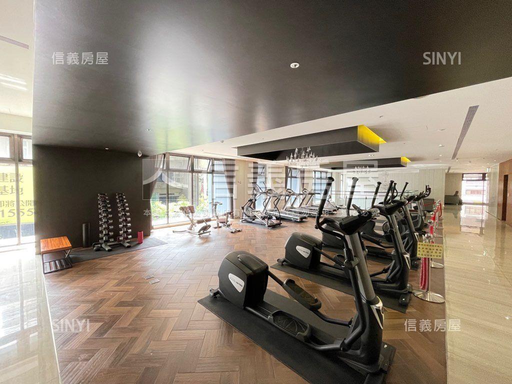 台北晶麒高樓漂亮家️房屋室內格局與周邊環境