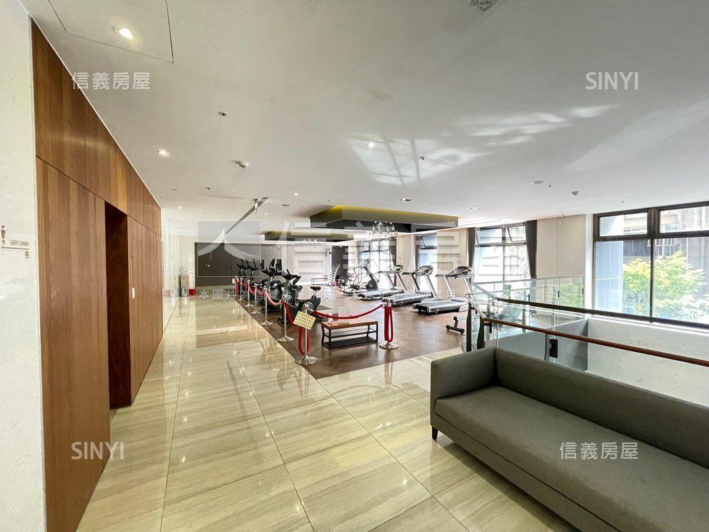 台北晶麒高樓漂亮家️房屋室內格局與周邊環境