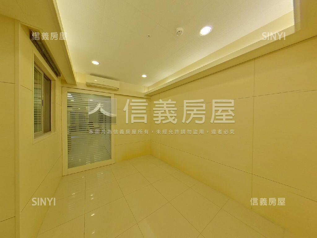 耶魯山雲景觀～千載難逢房屋室內格局與周邊環境