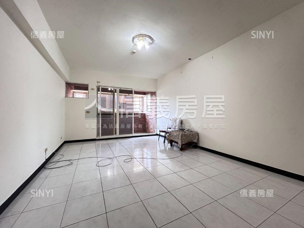 ✿世說新語四房坡平車位✿房屋室內格局與周邊環境