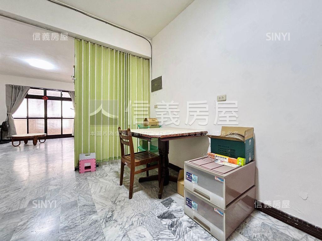 近曉明稀有大四房美屋房屋室內格局與周邊環境