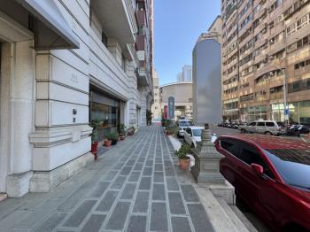 台中南屯約１１９坪店辦