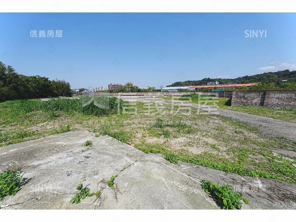 三峽近交流道１９９９丁建房屋室內格局與周邊環境
