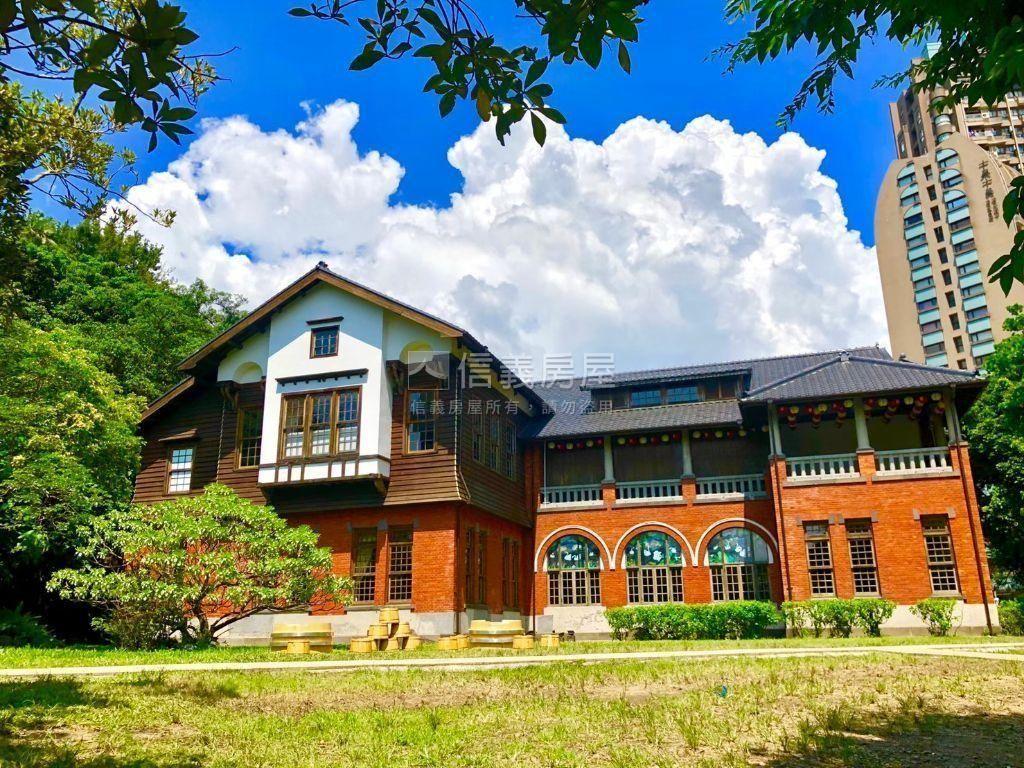 超稀有低總價電梯兩房房屋室內格局與周邊環境