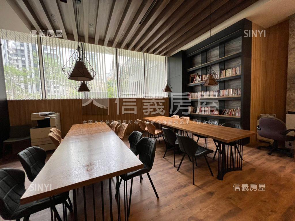 頤昌詠萃三房稀有釋出房屋室內格局與周邊環境