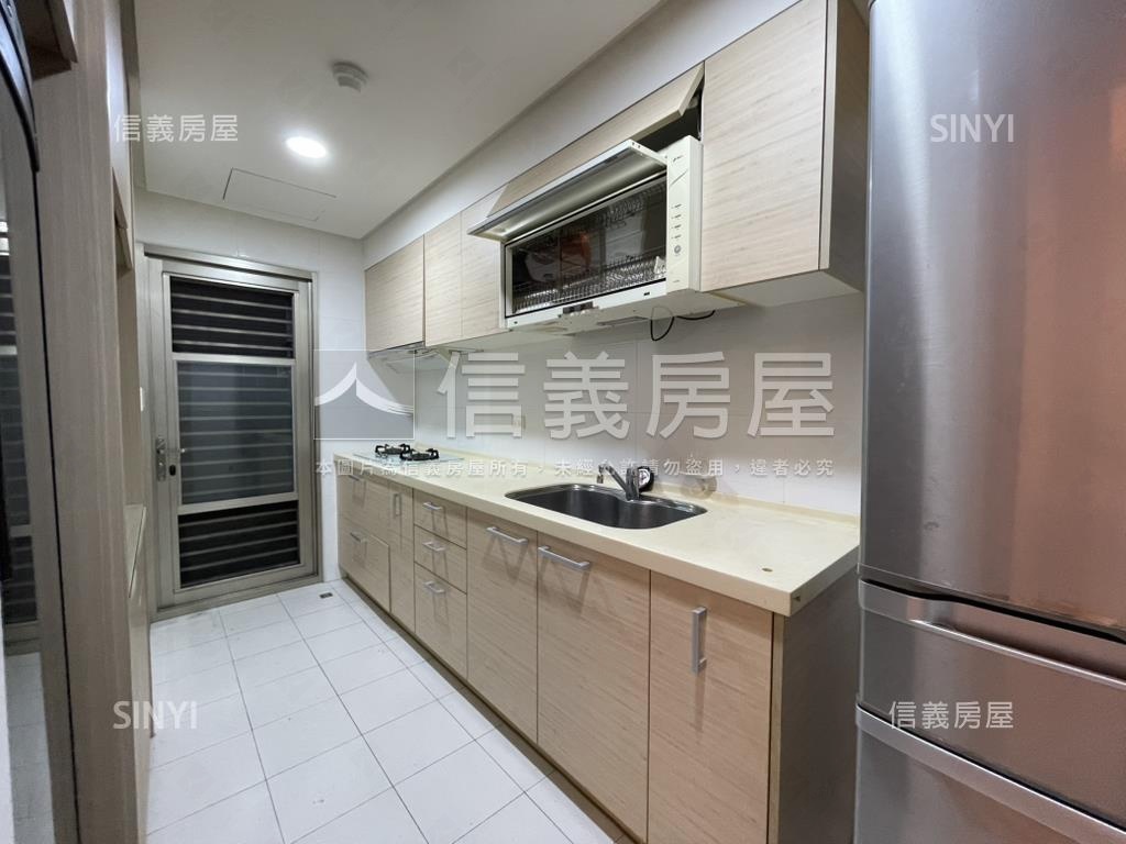 ＳＢ１２長虹大鎮美妝好屋房屋室內格局與周邊環境