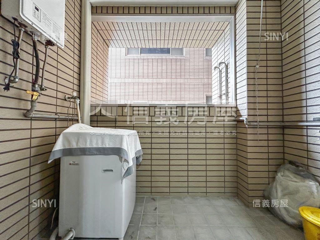ＳＢ１２長虹大鎮美妝好屋房屋室內格局與周邊環境