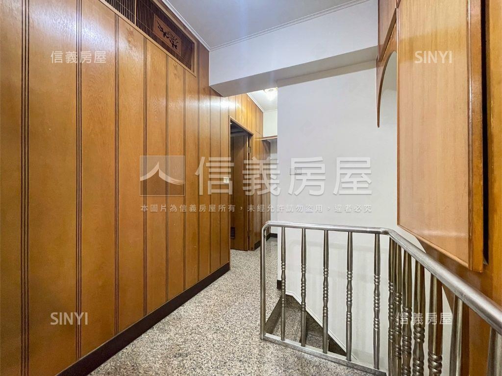 五路財神金店面房屋室內格局與周邊環境