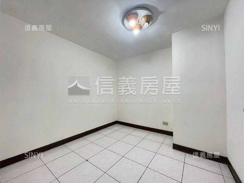 五路財神金店面房屋室內格局與周邊環境
