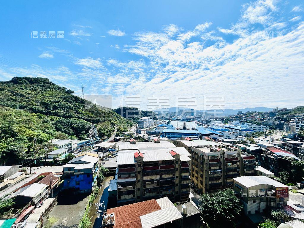 直面基隆港約４７坪大空間房屋室內格局與周邊環境