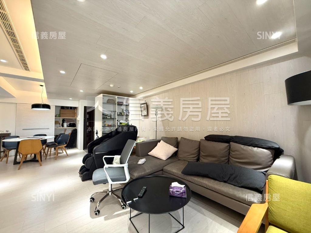 府中捷運精美大空間房屋室內格局與周邊環境