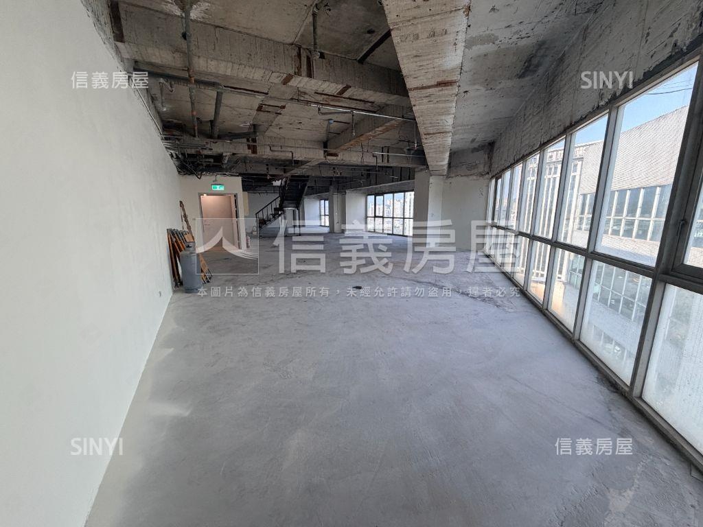 汐止經緯中心企業廠辦房屋室內格局與周邊環境