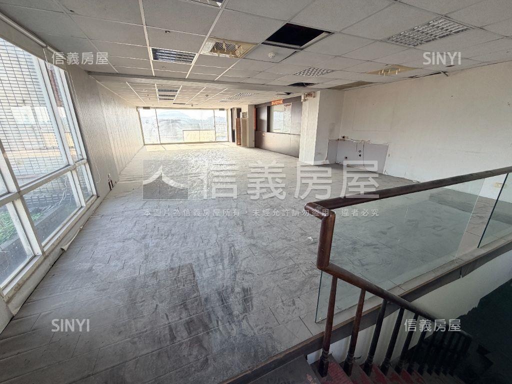 汐止經緯中心企業廠辦房屋室內格局與周邊環境