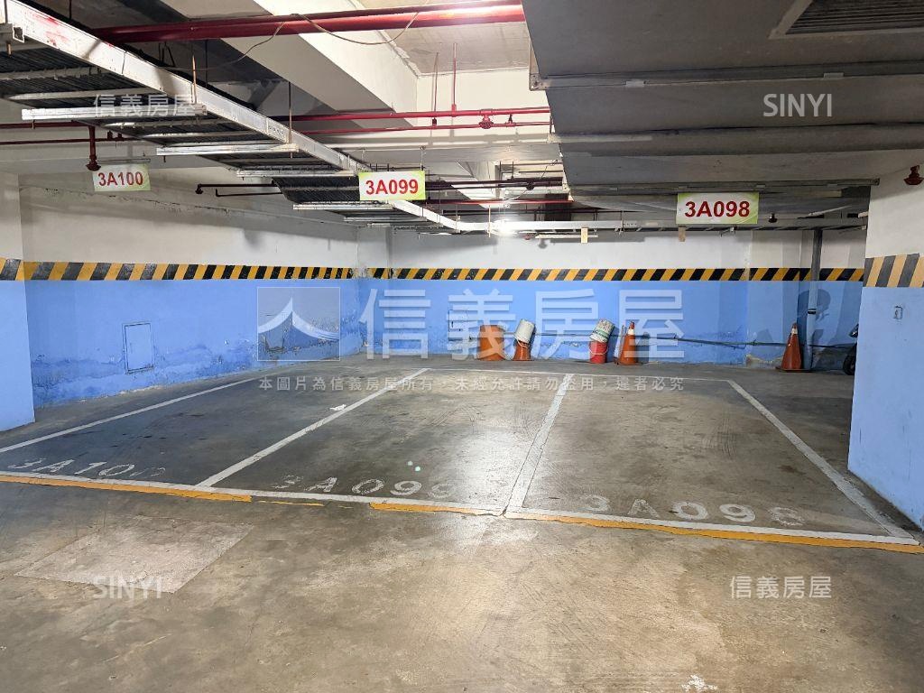 汐止經緯中心企業廠辦房屋室內格局與周邊環境