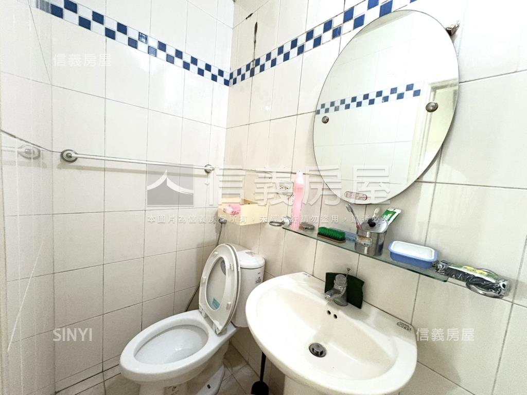 陽光花墅透店好停車大空間房屋室內格局與周邊環境