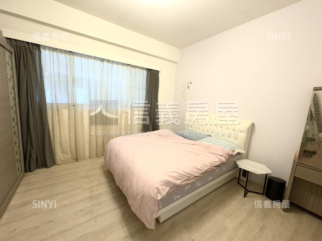 陽光花墅透店好停車大空間房屋室內格局與周邊環境