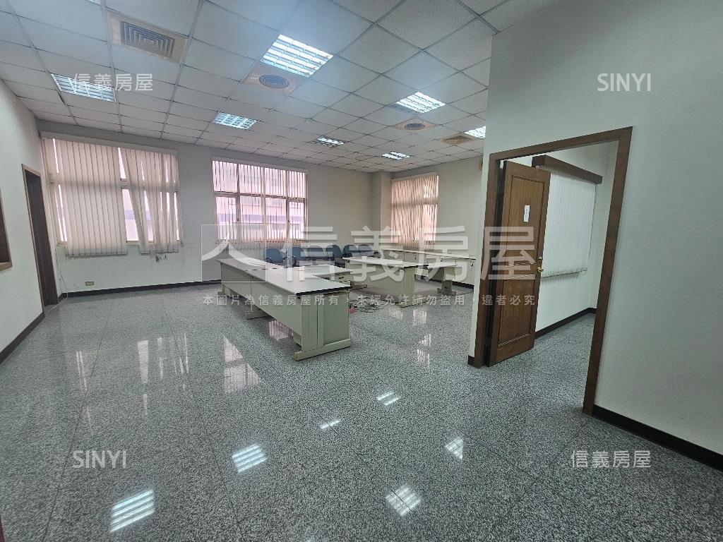 大園工業區合法丁建廠房房屋室內格局與周邊環境