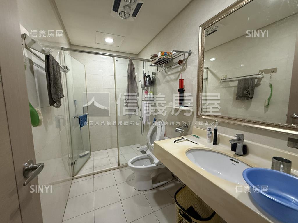 專任－世紀中庭花園房屋室內格局與周邊環境