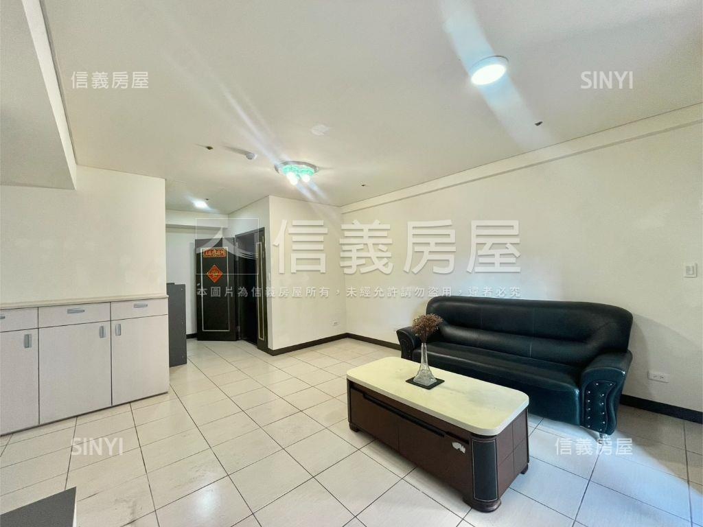 ＮＥＷ大鵬新城３房平車房屋室內格局與周邊環境