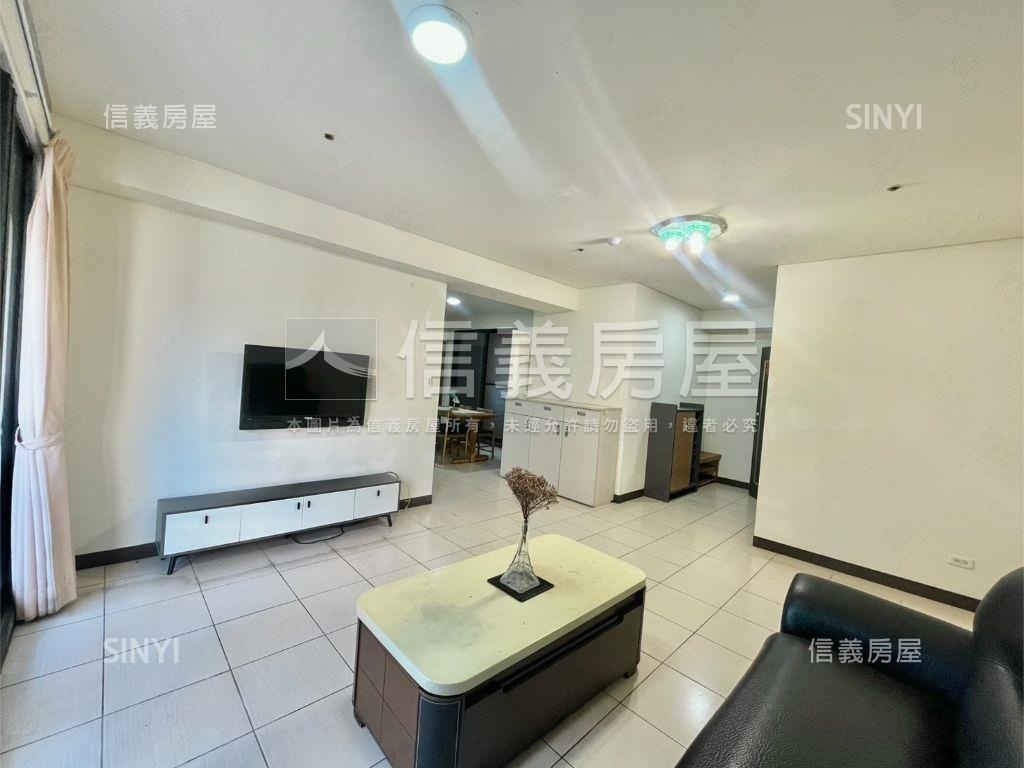 ＮＥＷ大鵬新城３房平車房屋室內格局與周邊環境