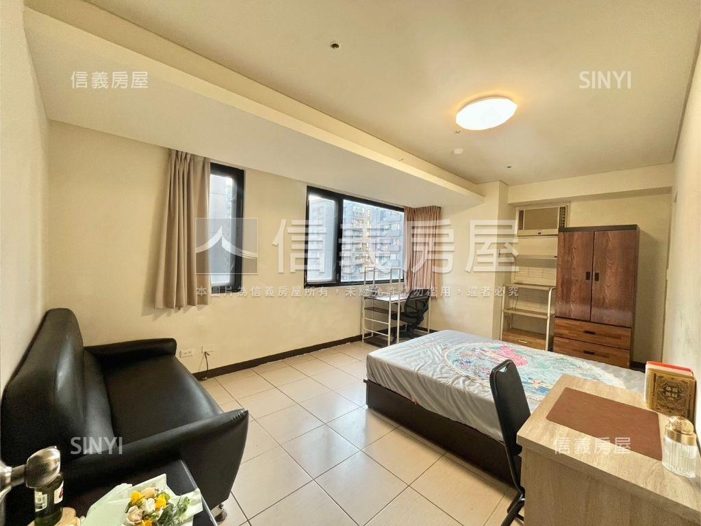 ＮＥＷ大鵬新城３房平車房屋室內格局與周邊環境