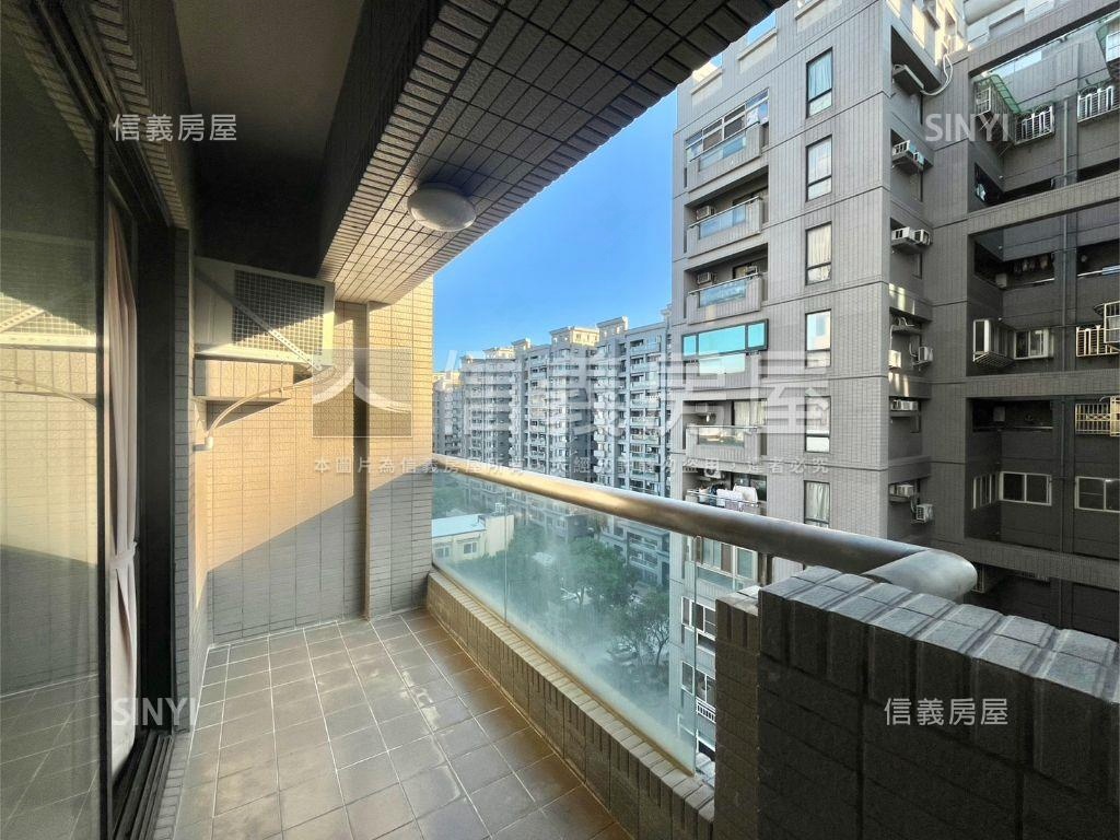 ＮＥＷ大鵬新城３房平車房屋室內格局與周邊環境