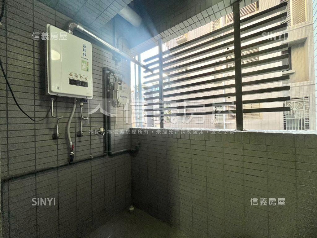 ＮＥＷ大鵬新城３房平車房屋室內格局與周邊環境