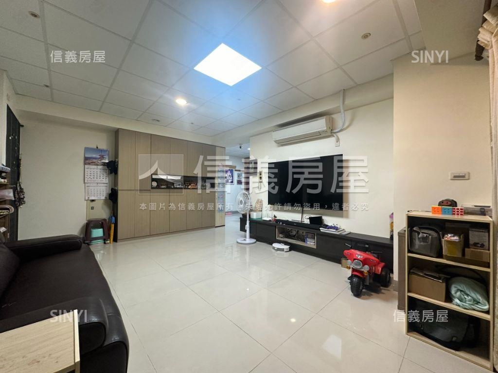 稀有釋出荷蘭海韻三房平車房屋室內格局與周邊環境